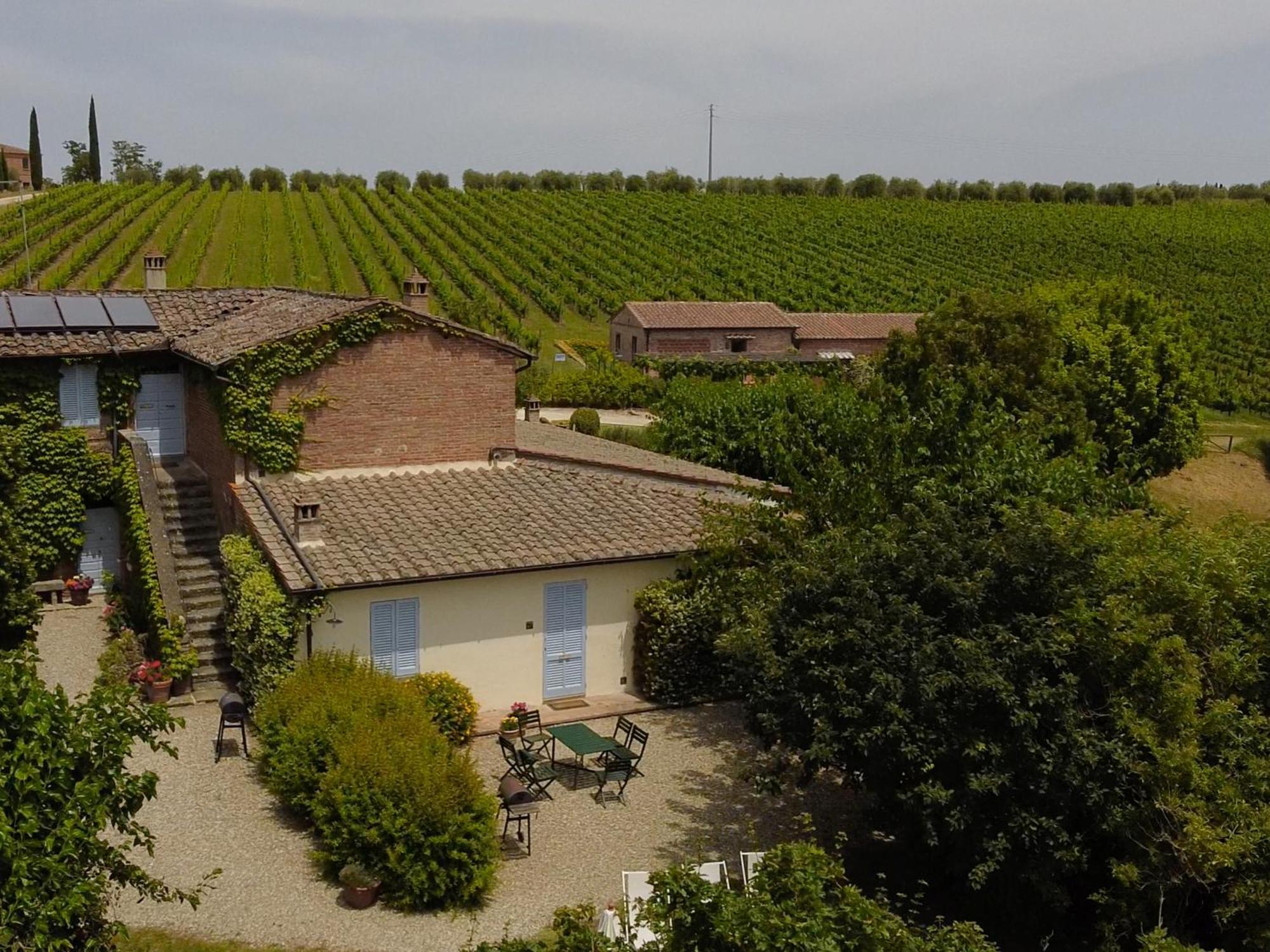 Agriturismo Fattoria Santa Vittoria Pozzo  Екстериор снимка