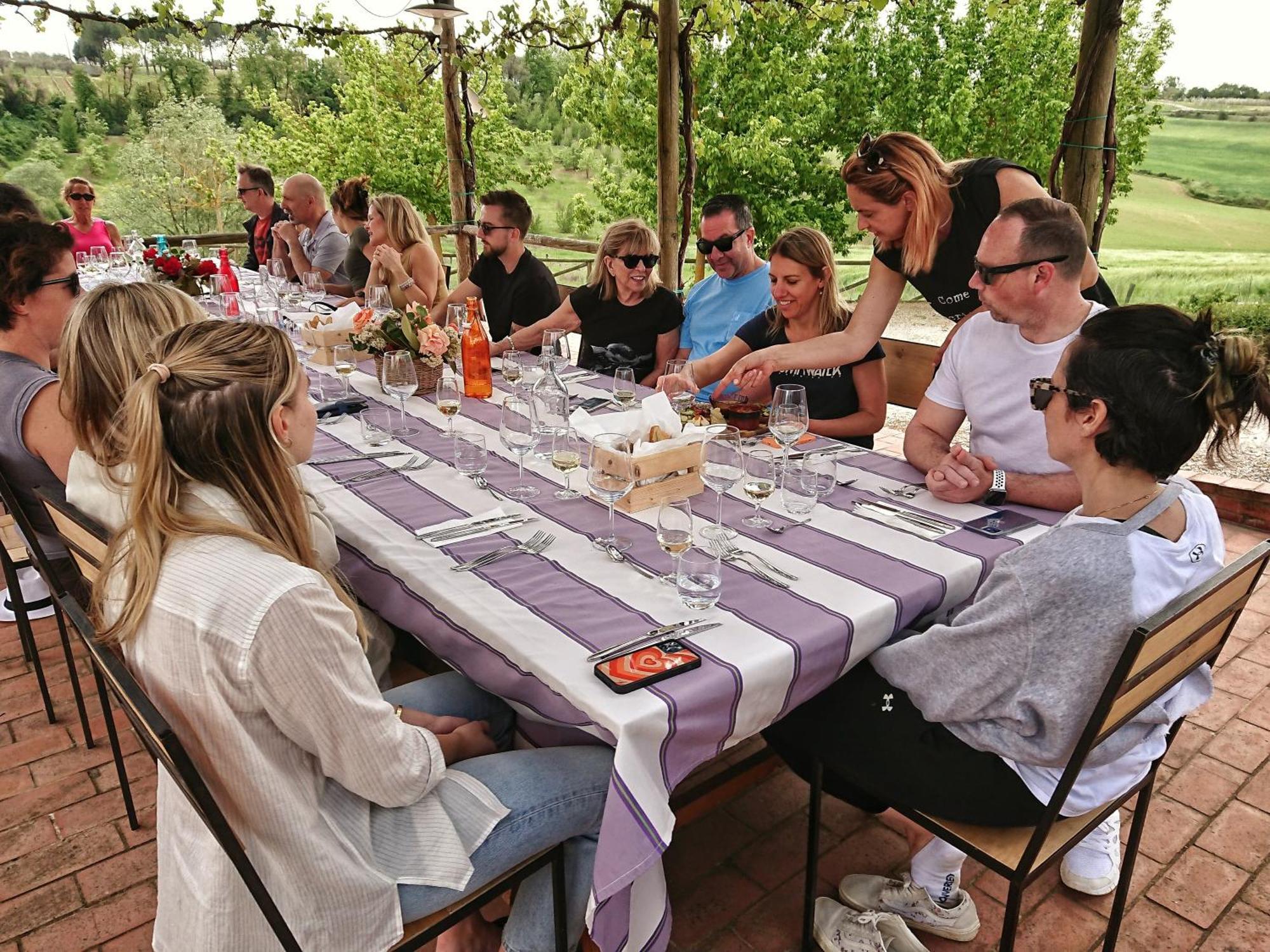 Agriturismo Fattoria Santa Vittoria Pozzo  Екстериор снимка