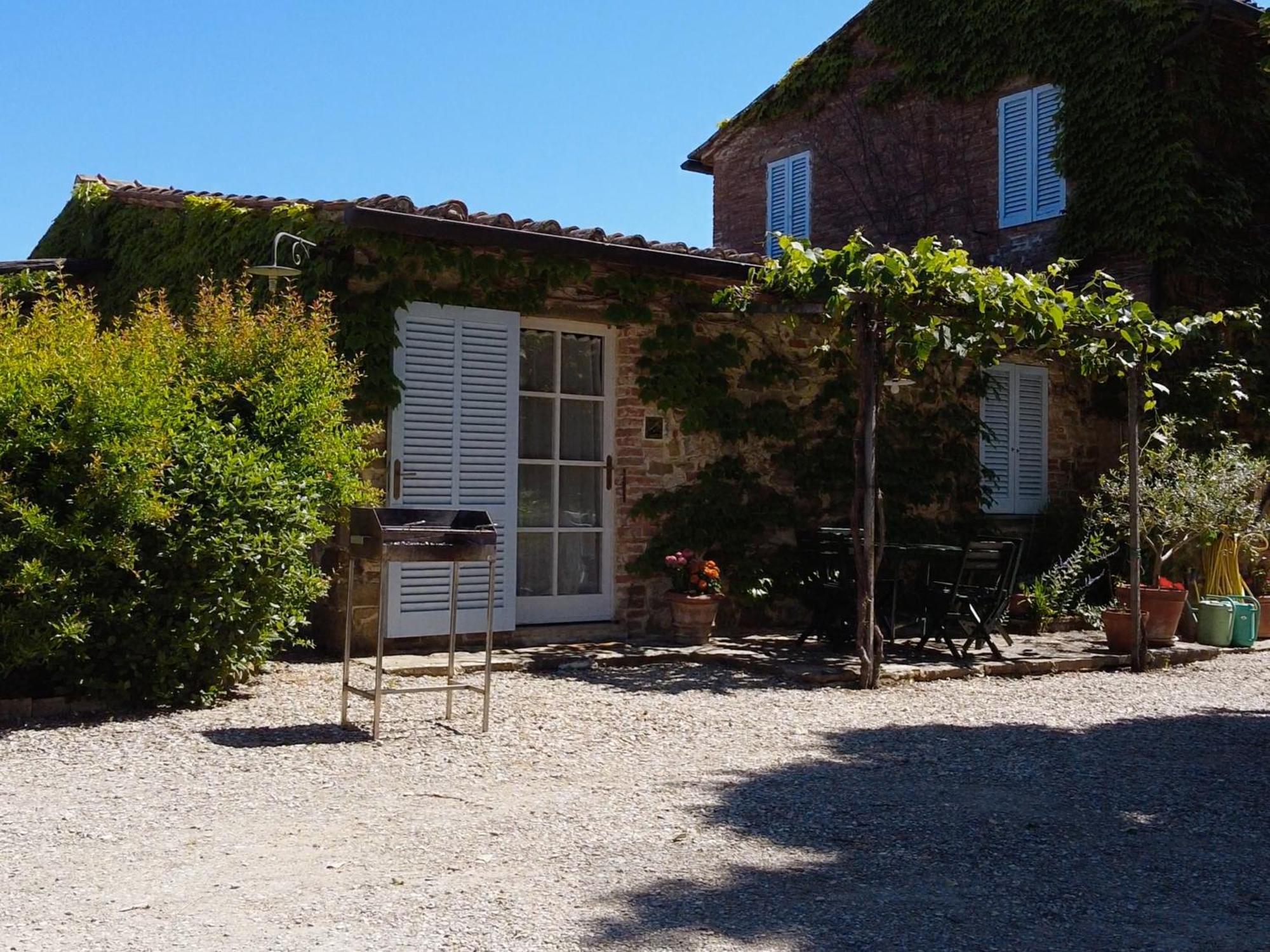 Agriturismo Fattoria Santa Vittoria Pozzo  Екстериор снимка